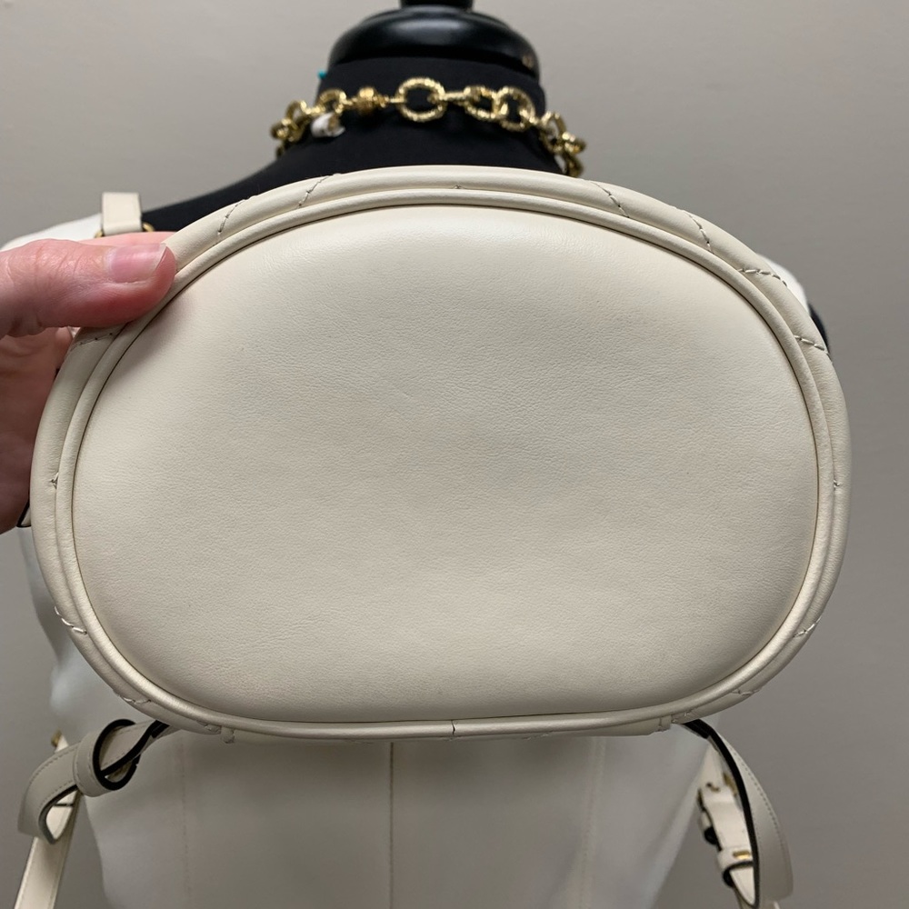 Gucci, GG Marmont Backpack, Ivory - Picture 7 of 14
